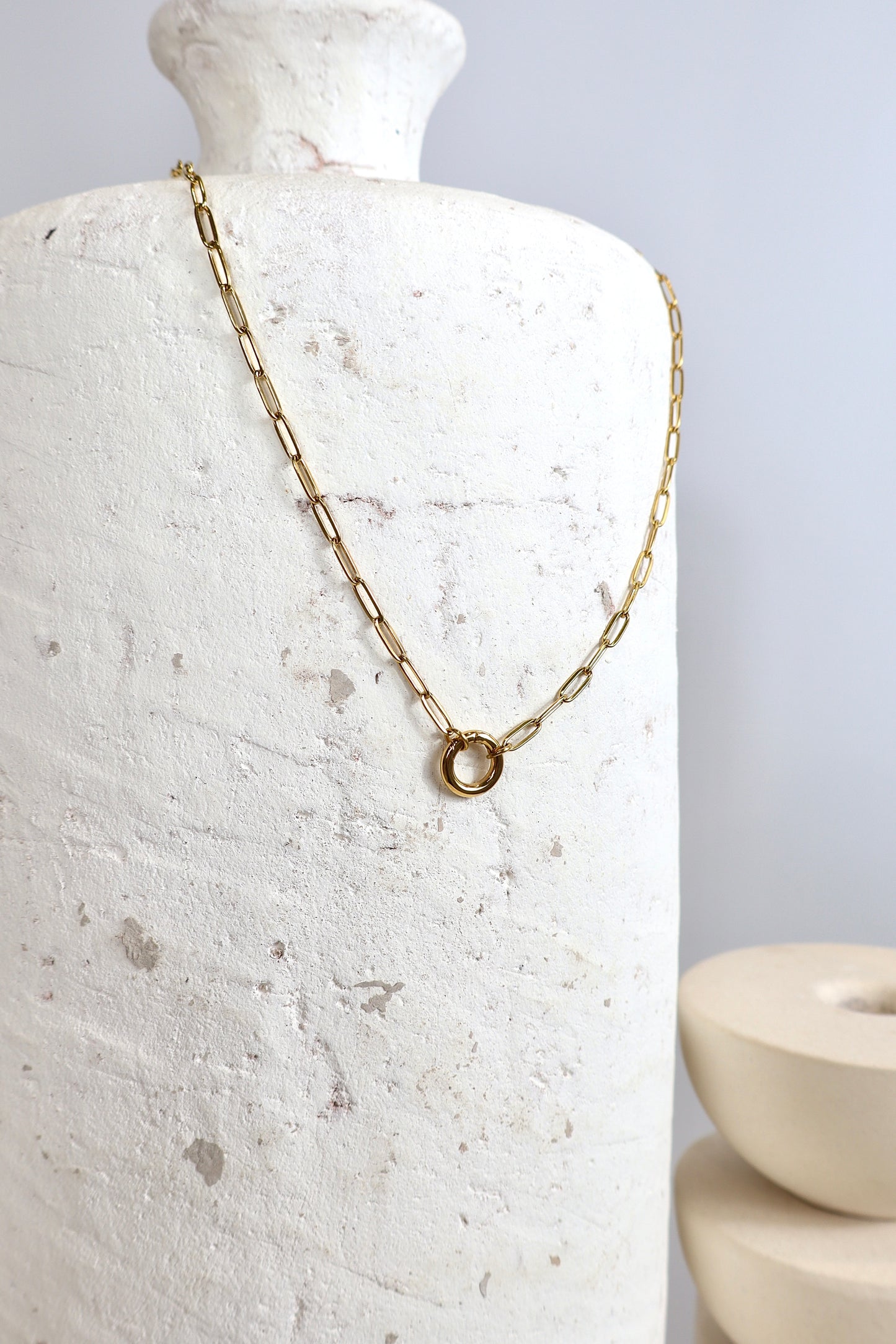 Small chain charm necklace gold